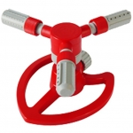 Three-arm plastic rotating sprinkler on heart base