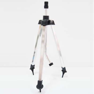 Three arm sprinkler with tripod