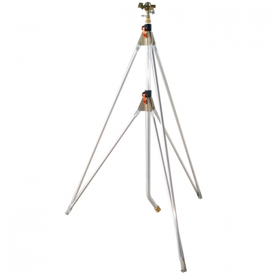 Brass sprinkler with telescopic tripod